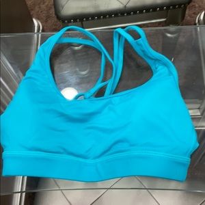Ptula sports bra